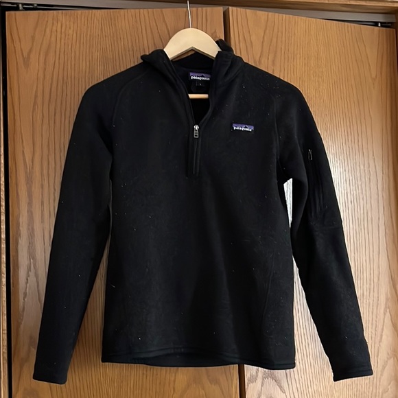 Patagonia zip up small - Picture 1 of 3